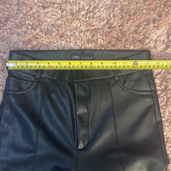 Zara - Black Faux Leather Skinny Pant - Picture 6 of 6